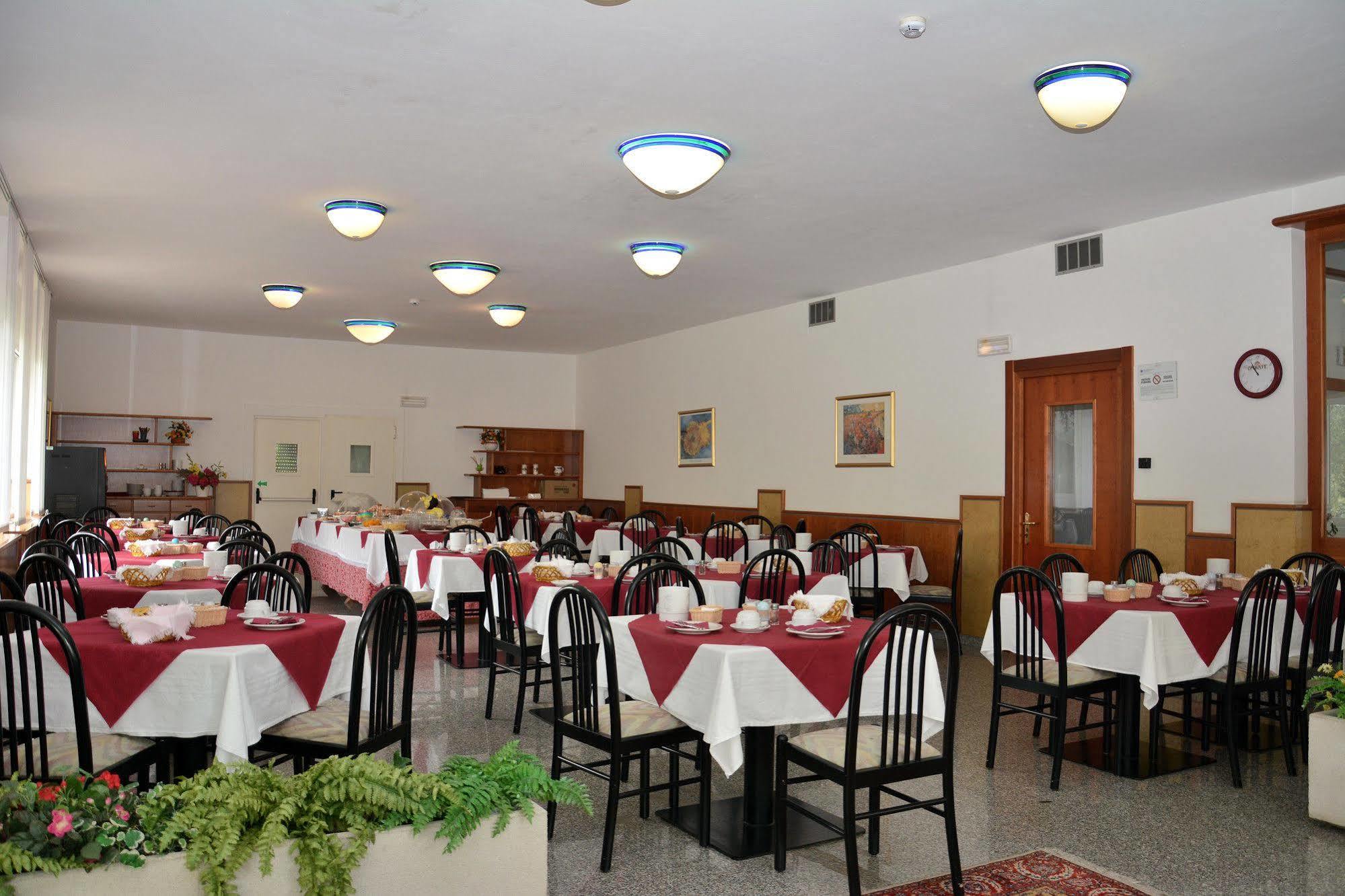 Park Eden Hotel Torbole Sul Garda